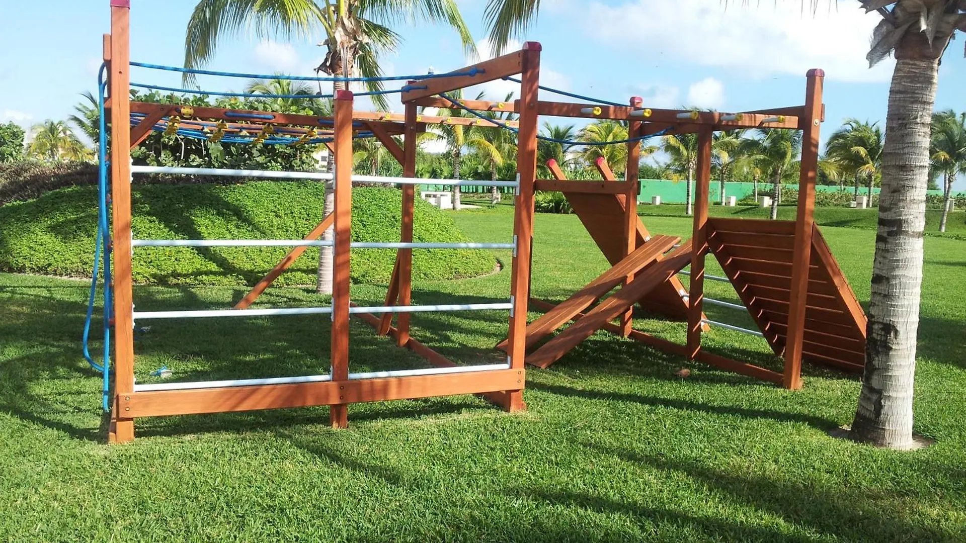 Luxury Apartment Ocean View & Beach Front In The Best Location Of Cancun