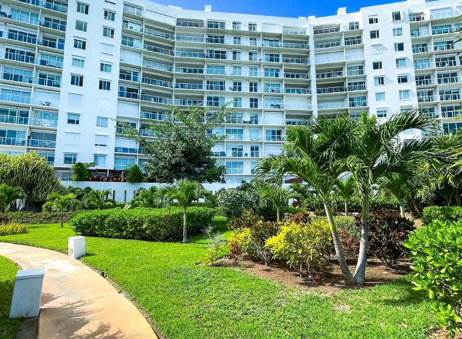 Luxury Apartment Ocean View & Beach Front In The Best Location Of Cancun 0*,
