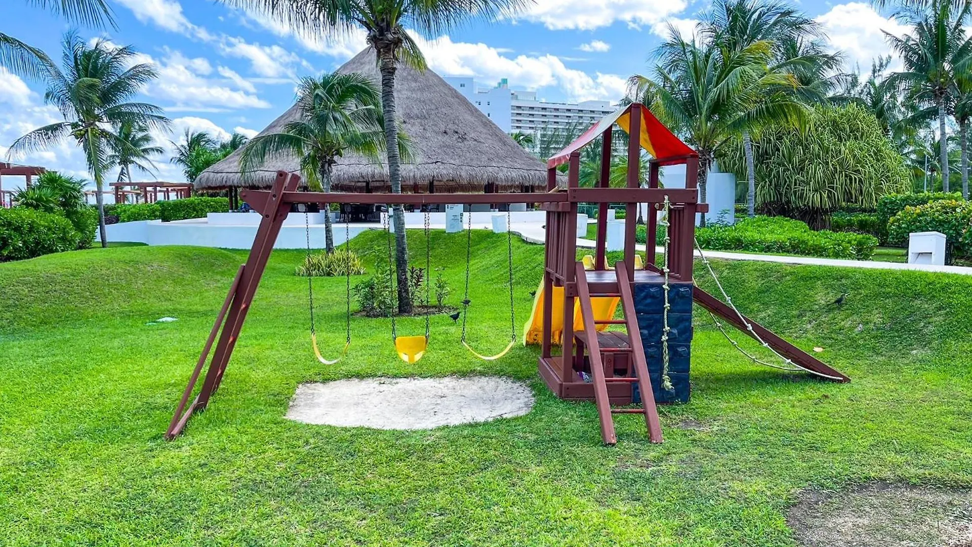 Luxury Apartment Ocean View & Beach Front In The Best Location Of Cancun 0*,
