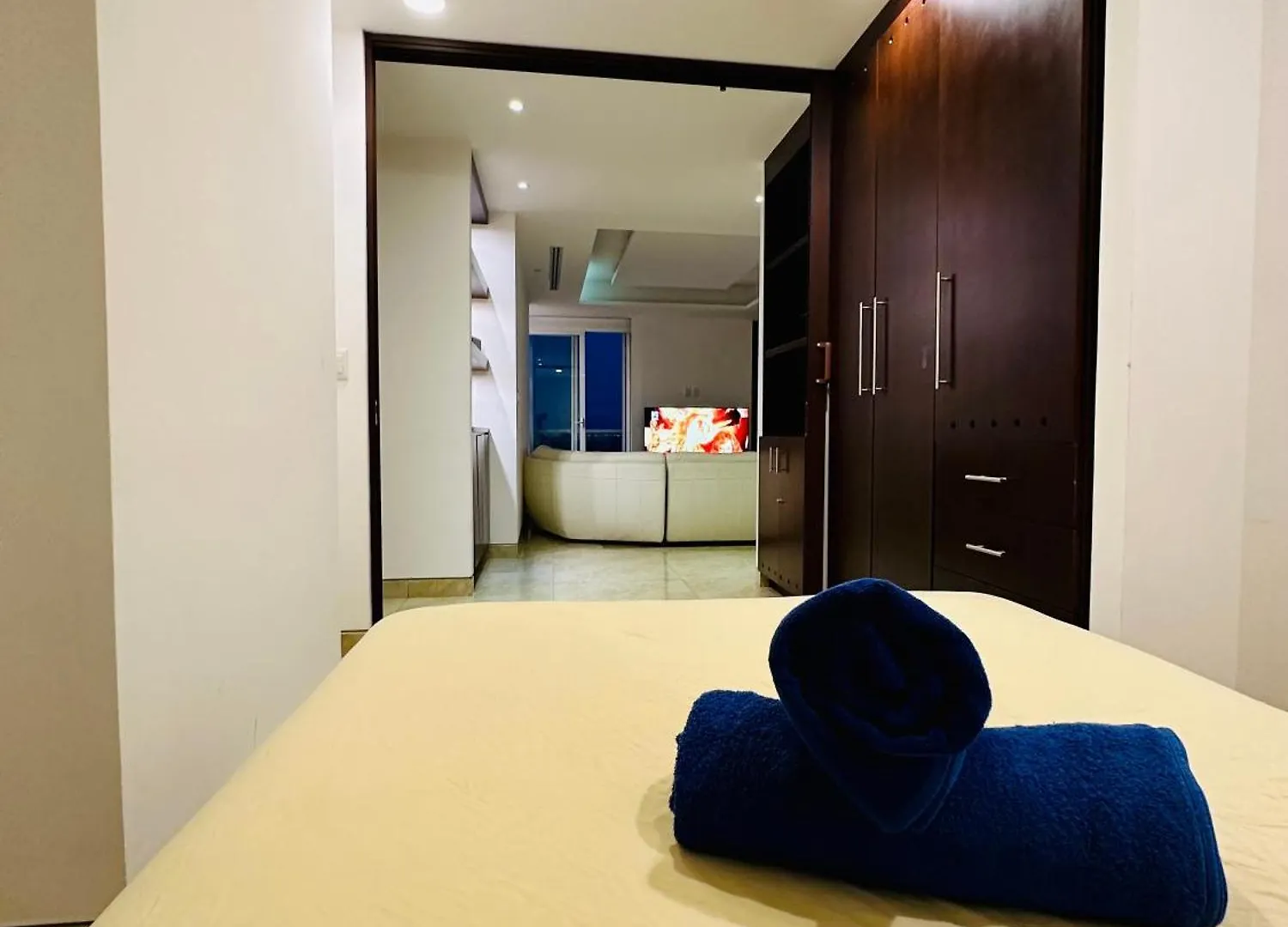 Luxury Apartment Ocean View & Beach Front In The Best Location Of Cancun