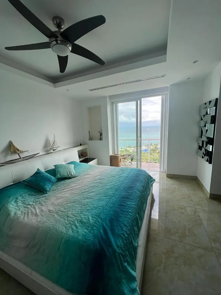 Luxury Apartment Ocean View & Beach Front In The Best Location Of Cancun