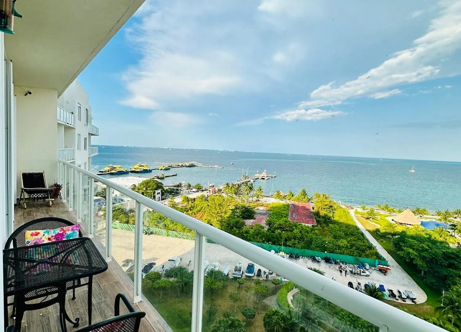 Luxury Apartment Ocean View & Beach Front In The Best Location Of Cancun