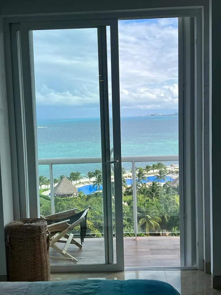 Luxury Apartment Ocean View & Beach Front In The Best Location Of Cancun 0*,
