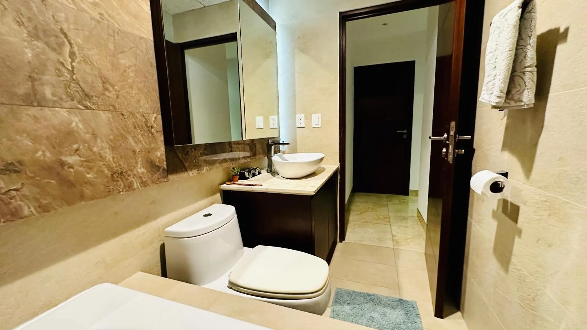 Luxury Apartment Ocean View & Beach Front In The Best Location Of Cancun